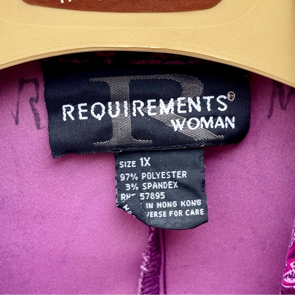 Beautiful purple paisley blouse - Picture 2 of 3